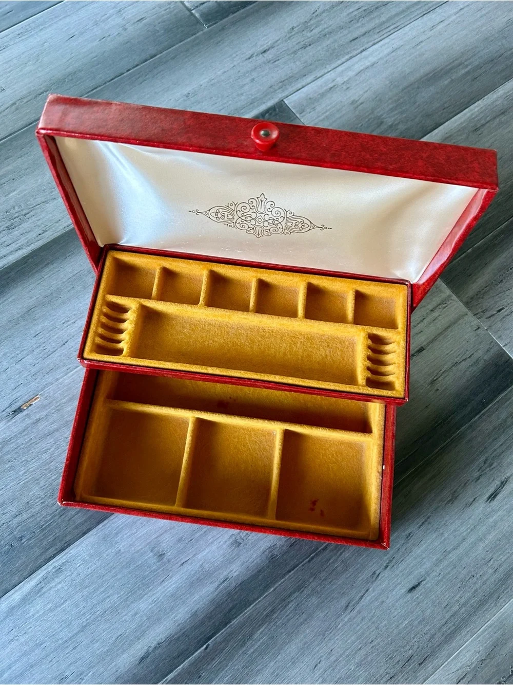 Vintage MCM Large Faux Leather Bound Velvet Lined Jewelry Box